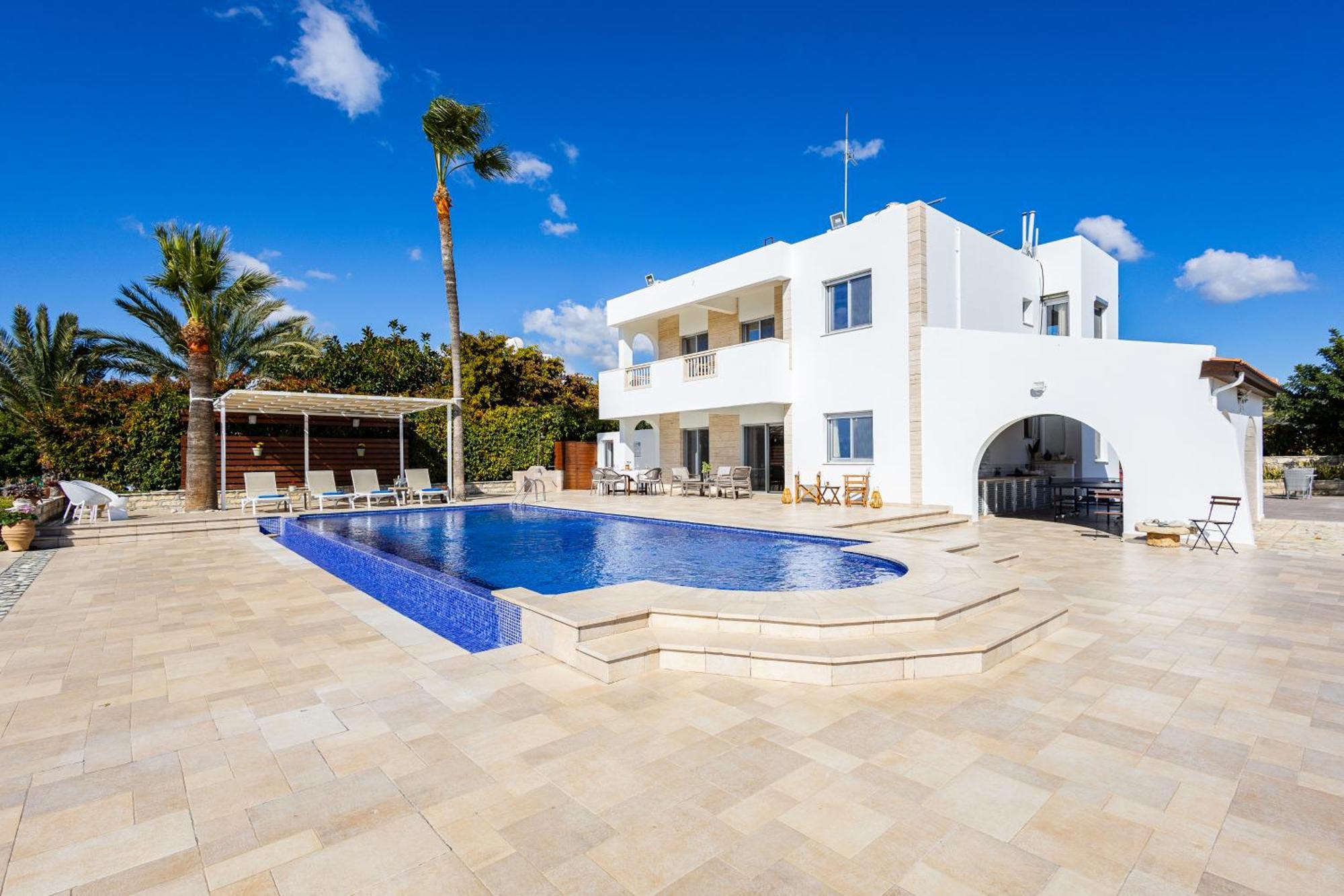 Villa Chrysta Agios Theodoros Exteriör bild