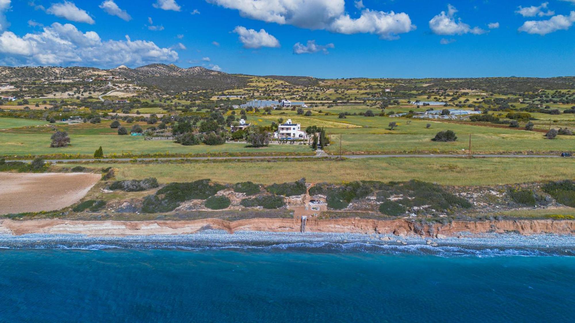 Villa Chrysta Agios Theodoros Exteriör bild